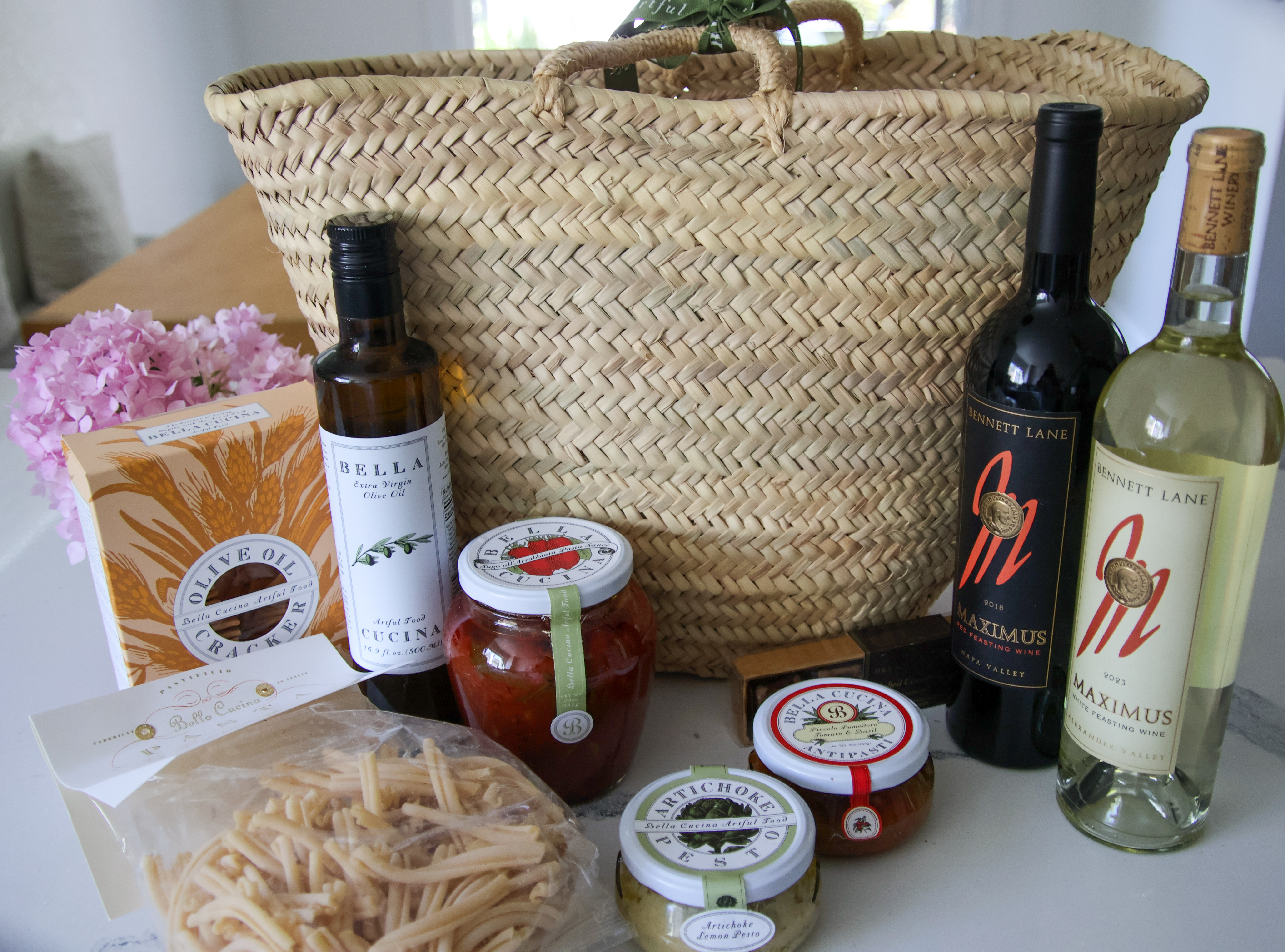 Product Image for Italian Dinner Basket For 4